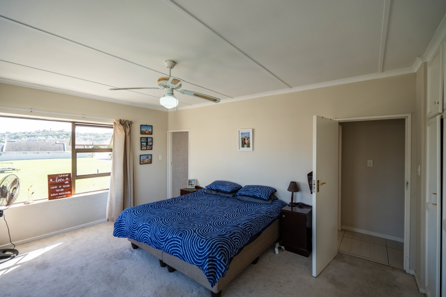 7 Bedroom Property for Sale in Royal Alfred Marina Eastern Cape
